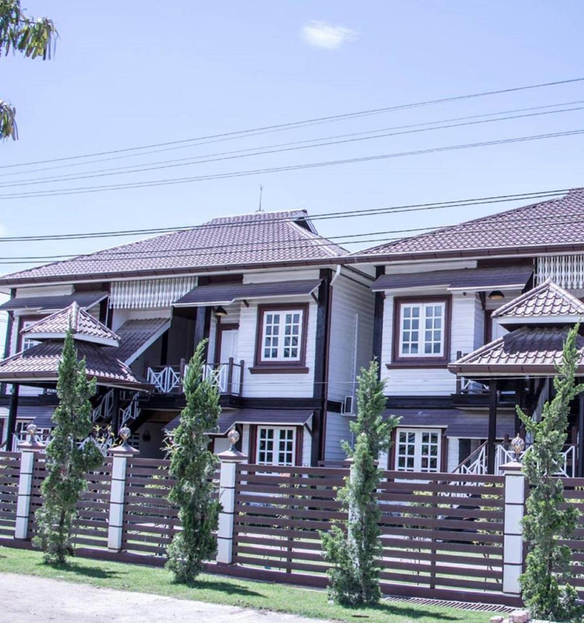 Silver Lake Hotel Nyaungshwe Township Exterior photo